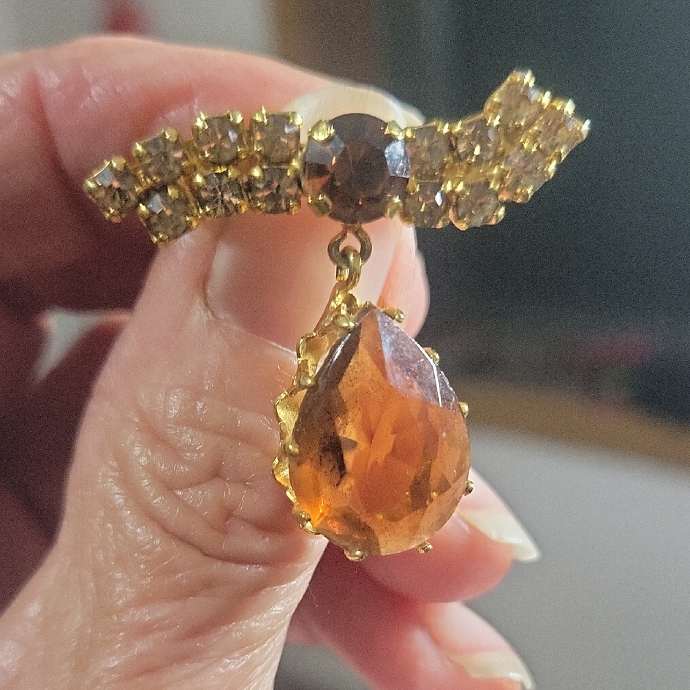 Vintage Gold and Amber Drop Brooch